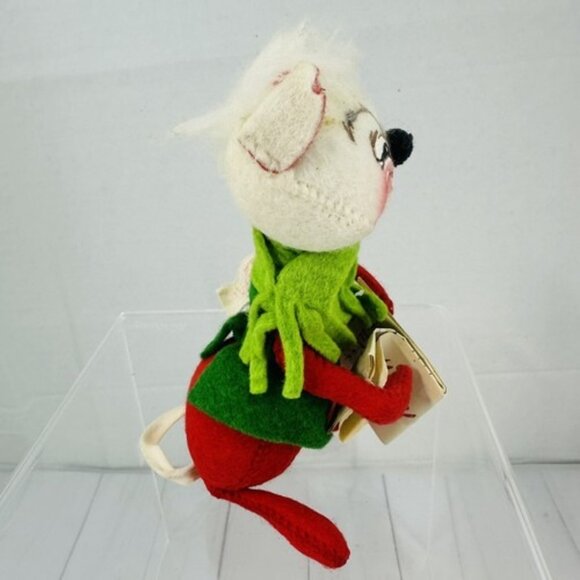 Annalee 7" Merry Christmas Caroller White Mouse Closed Mouth Sheet Music 1970 - Picture 3 of 12